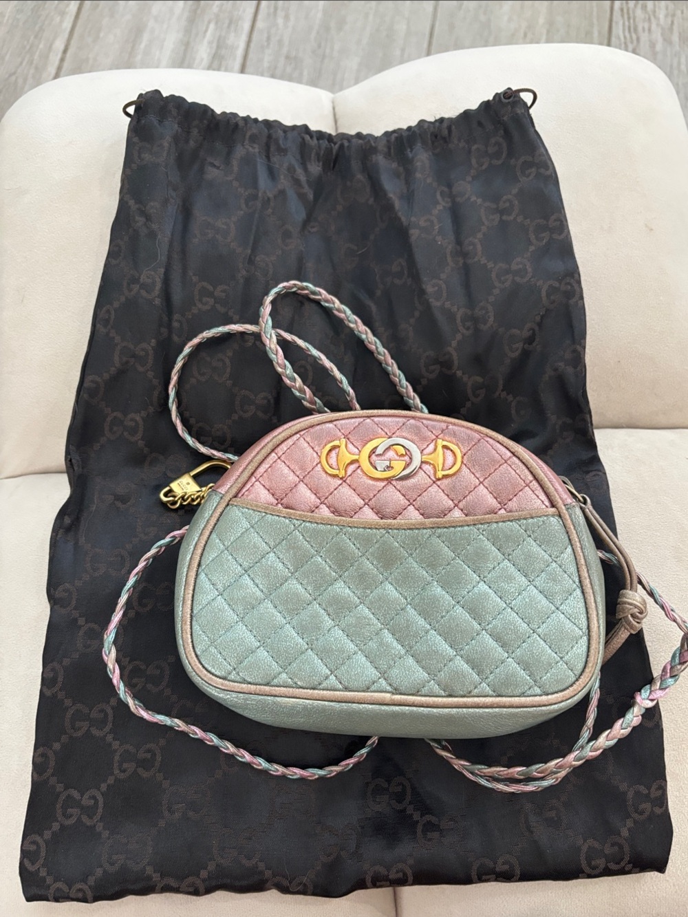 Gucci Zumi Mini Crossbody Bag with Satin Gucci Dustbag